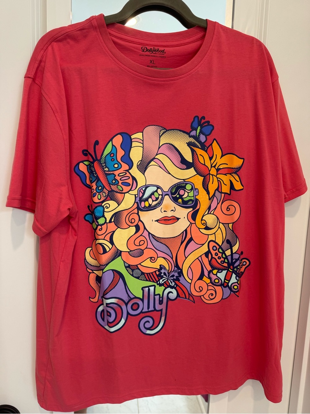 Dolly Coral Red Graphic Short Sleeve Tee - DollyWood NWOT